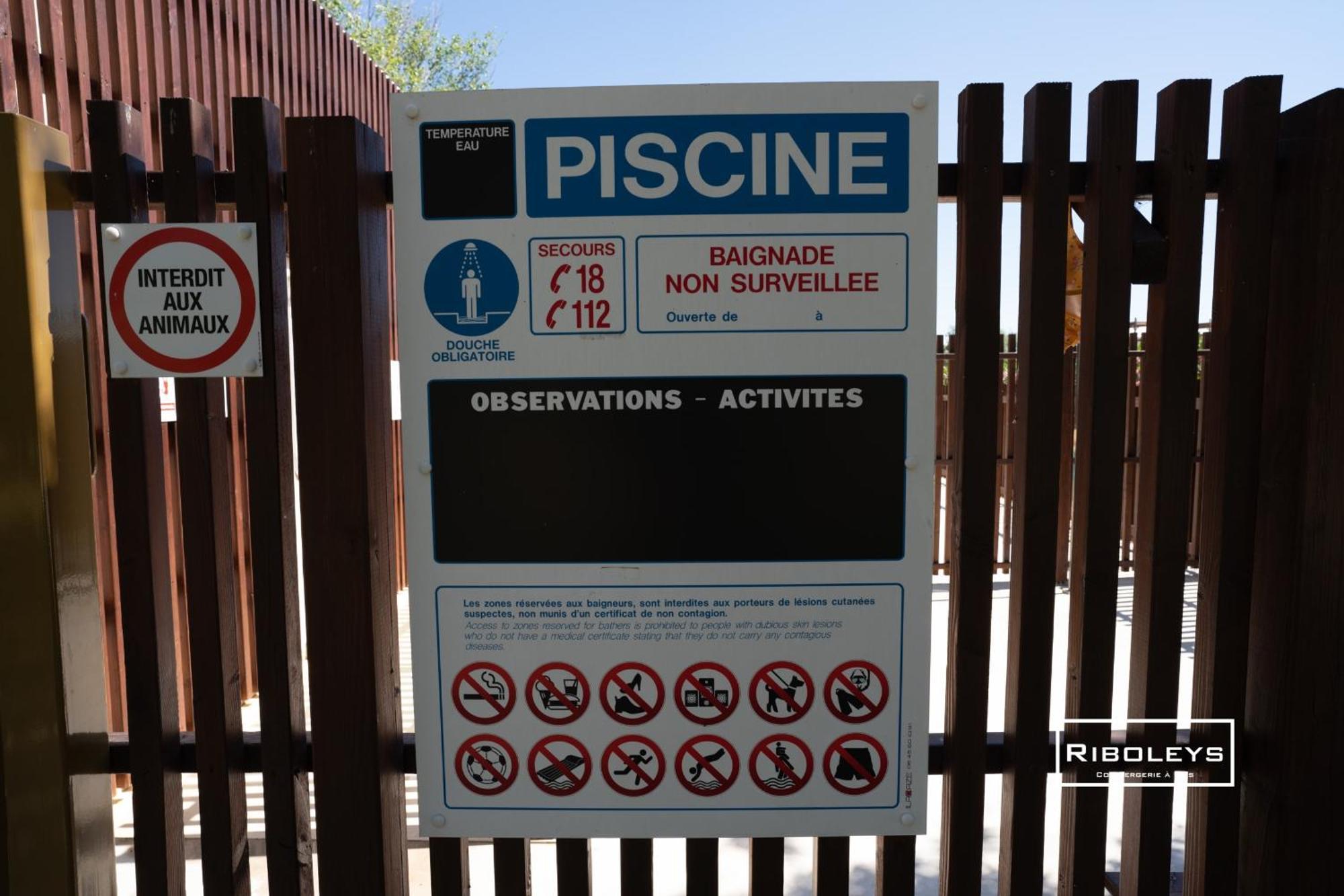 T4 Climatise Avec Piscine A 400M De La Mer 维亚斯 外观 照片